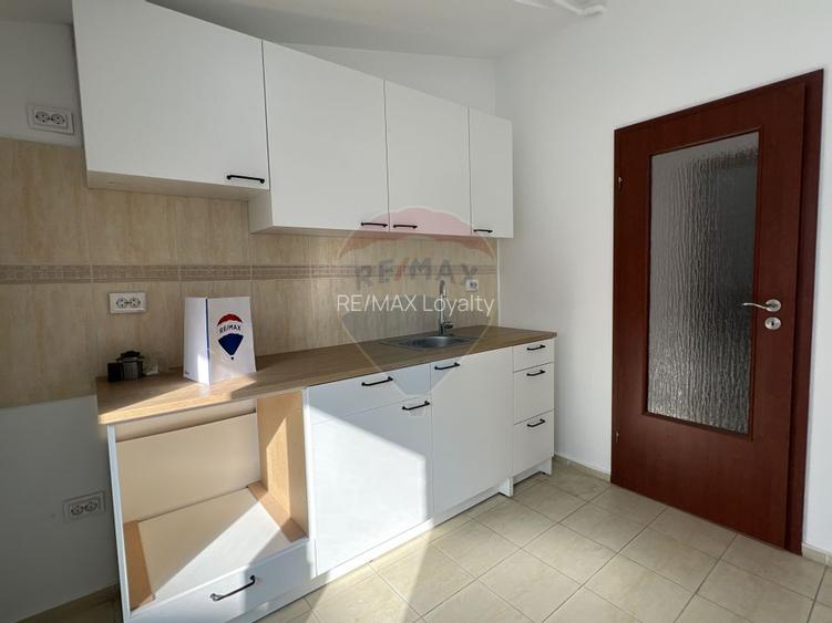 La inchiriat apartament 3 camere si parcare in Voluntari - 11