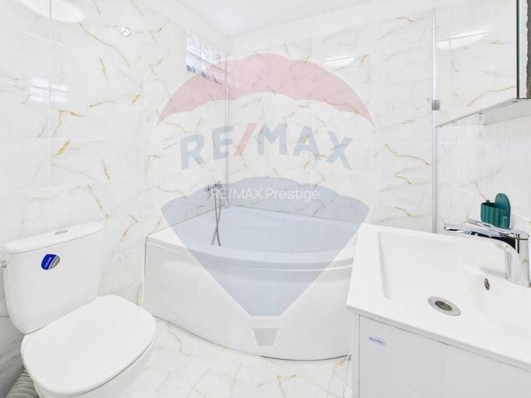 Casă / Vilă cu 3 camere de vânzare în zona Andronache - 9