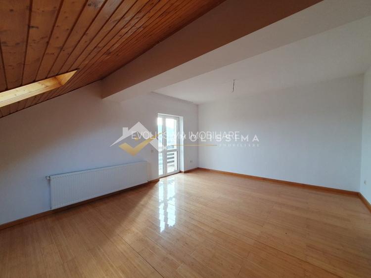 Apartament de trei camere la intrare in Bran - 10
