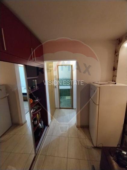 Apartament 2 camere decomandat in Rovine - Penny - 4
