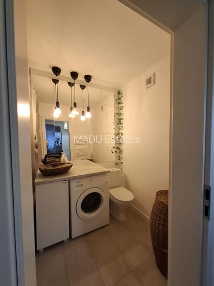 Tineretului, 2 camere decomandat, etaj 2, mobilat utilat, bloc 1983, parcare ADP - 14