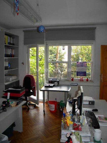 Vila spatioasa de inchiriat Vatra Luminoasa - 11