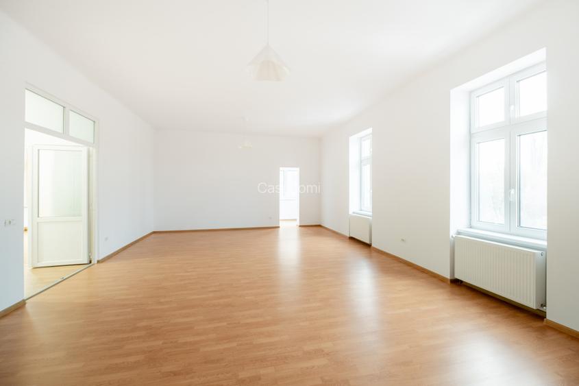 Apartament elegant in cladire cu arhitectura istorica  - 4