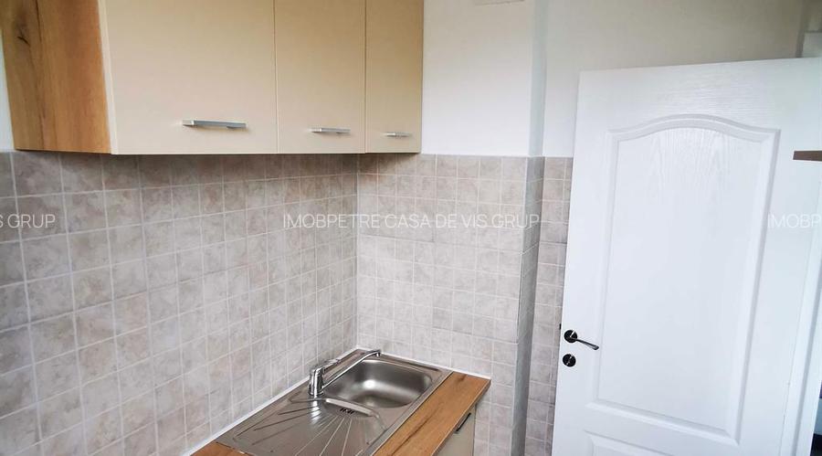 Garsoniera situata la 3 minute de Metrou Costin Georgian, etaj 6. - 4