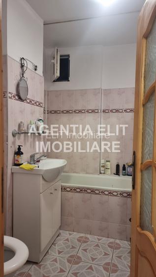 Apartament 4 camere, zona Piata Mare - 9