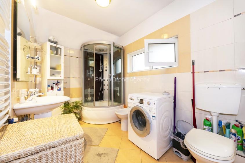 Vilă de Vânzare Drumul Taberei Stradă Exclusivistă Acces Securizat T=627mp D=30m - 31