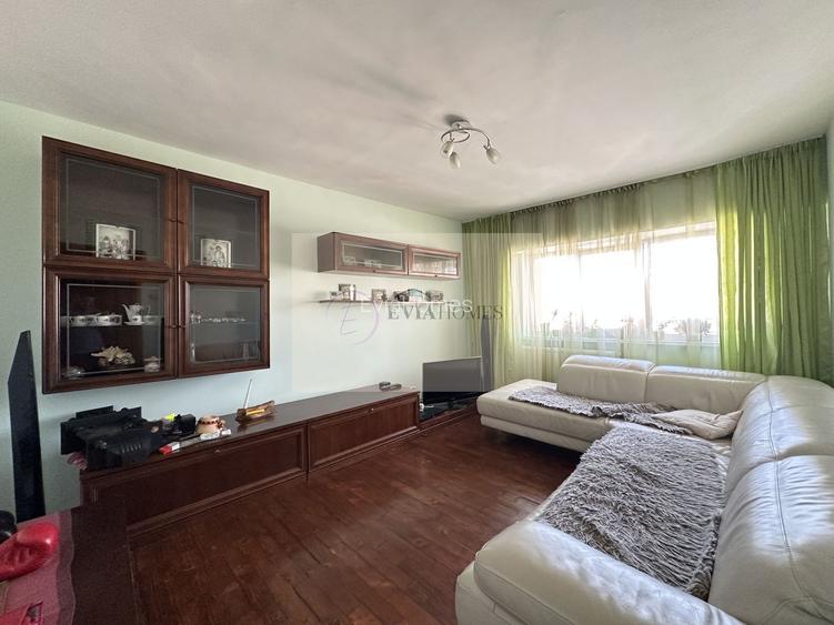 3 camere decomandate/balcon 12 mp/zona P-ta.Ion Mester - 2