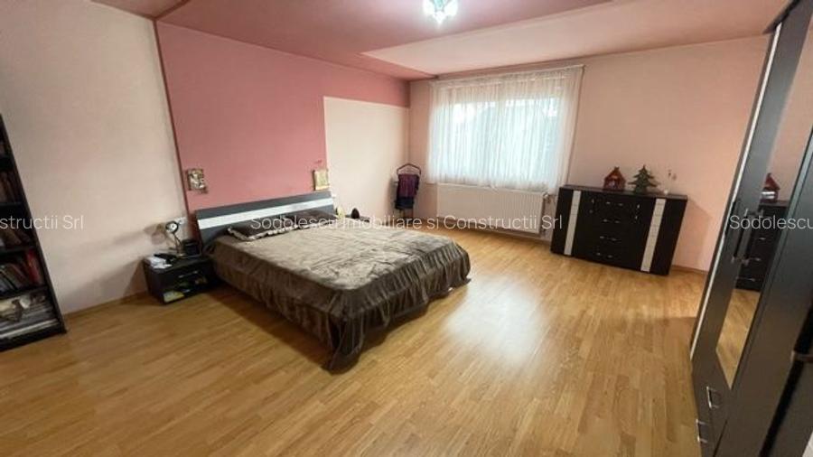 CASA IN ZONA BUCOVINA - 12