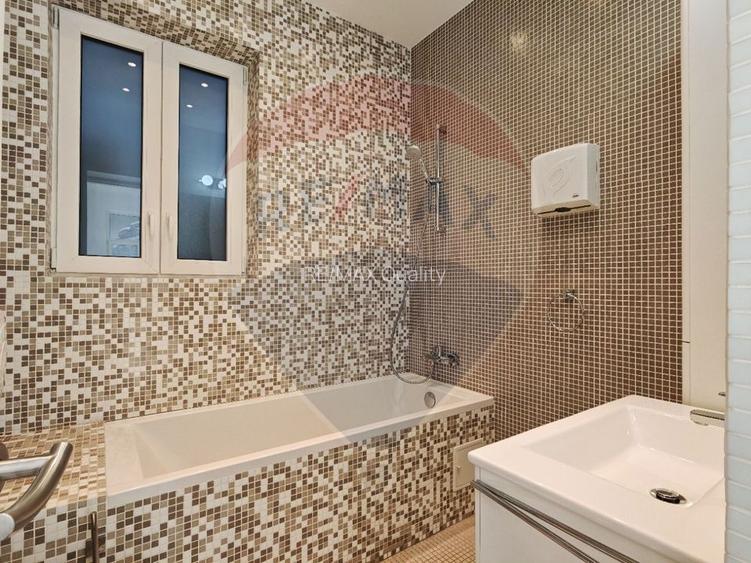 Apartament în vilă din perioada interbelică proaspăt renovat - 6