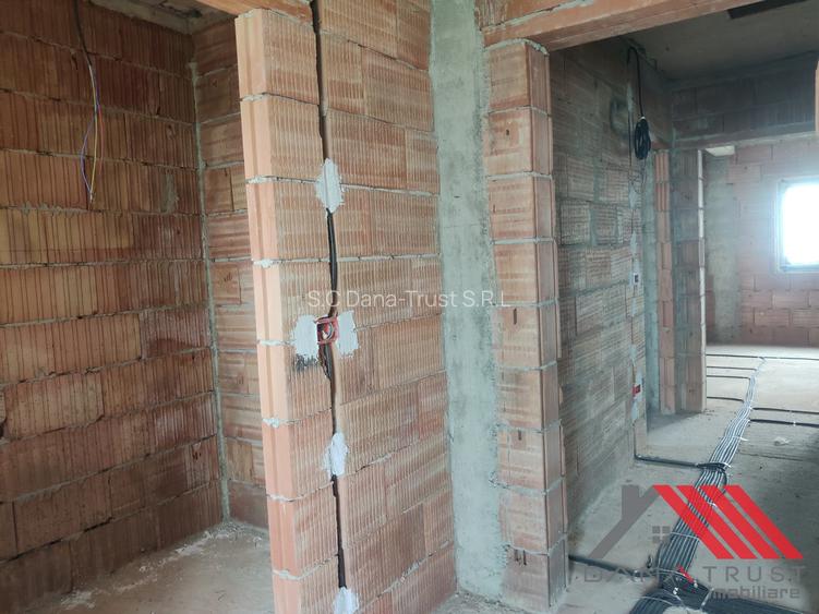 Mosnita Noua - Castel - 1/2 Duplex - 118 mp utili - 5