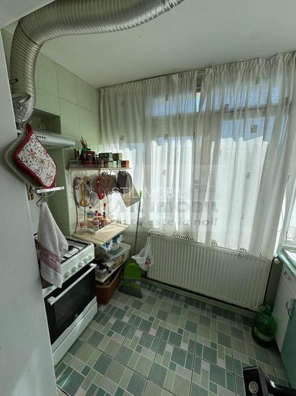 Apartament cu 3 camere – 71 m.p.- Nicolina 2, geam la baie - 7