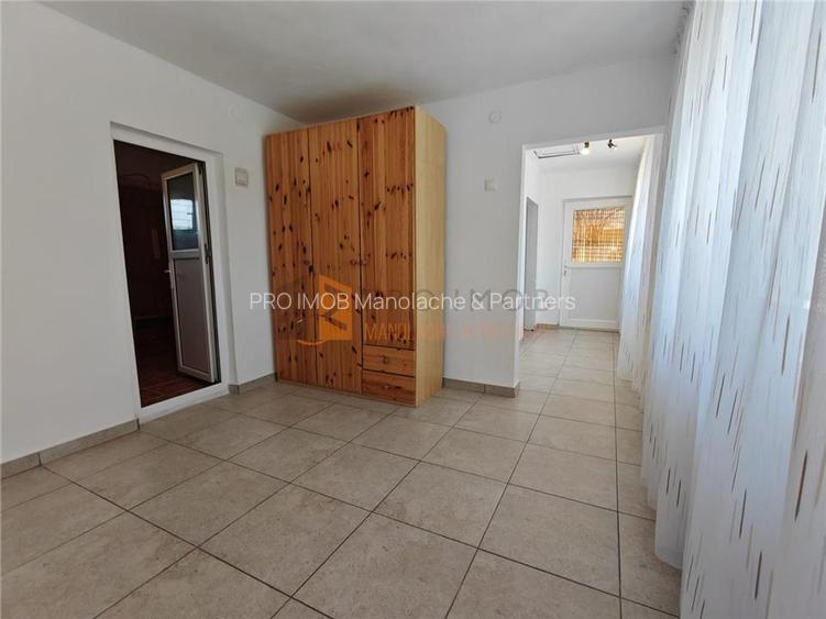 Casa tip parter zona Candesti - 11