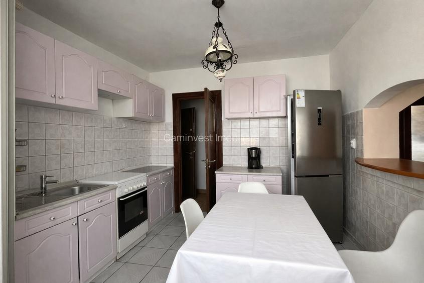 Apartament cu 4 camere de inchiriat, in Oradea, zona Rogerius - 4