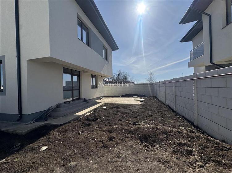 VILA INDIVIDUALA PRELUNGIREA GHENCEA - TEREN - 4 camere | BUCATARIE INCHISA | DR - 3