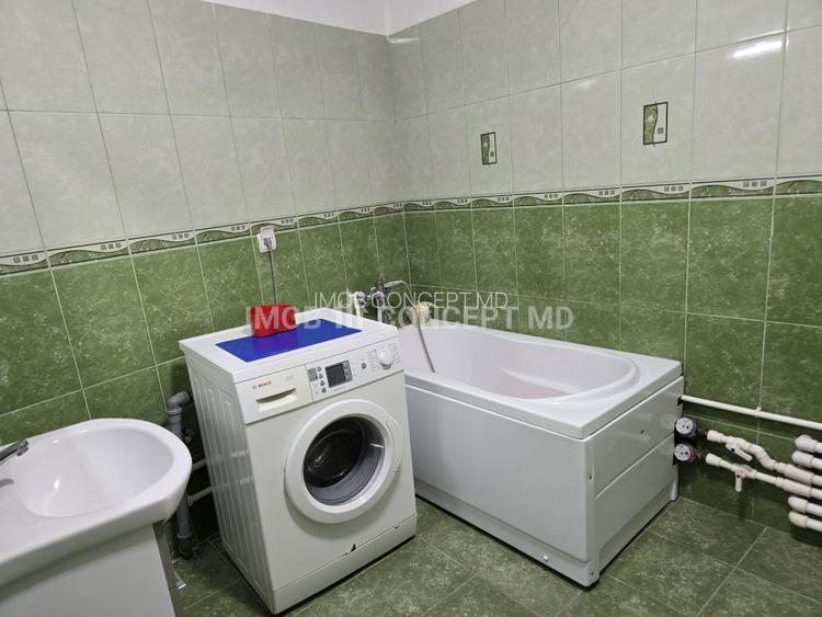 INCHIRIERE Garsoniera spatioasa, in bloc la curte, zona Mihai Bravu - 15