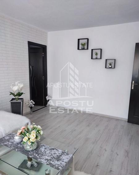 Apartament cu 3 camere, semidecomandat, renovat,  Spitalul Judetean - 4