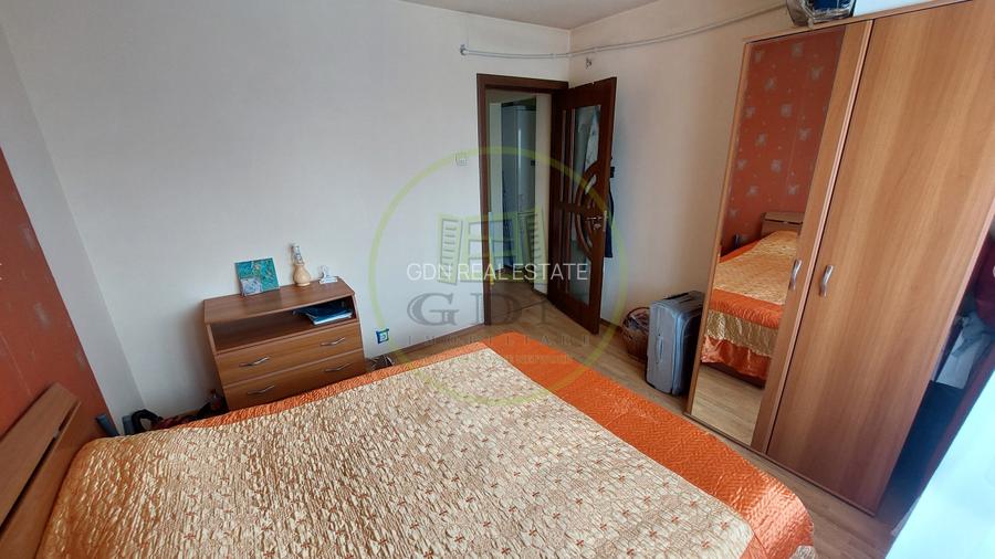 Apartament doua camere decomandat, 52 mp, cartier Cornitoiu, zona Liceul Bibescu - 2