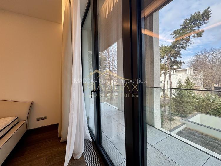 Penthouse cu 5 Camere *400mpc* / 67mp terasa / View 360 / Bd. Kiseleff - 54