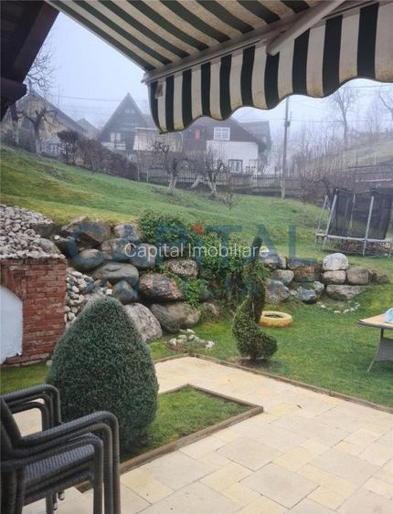 Casa de vanzare la 30km de Sinaia - 2