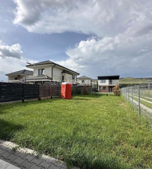 Casa Individuală finisată  , 450mp teren, FLORESTI - 3