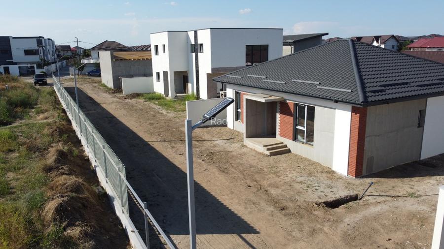 Casa Parter 4 camere 400 mp teren  POMPA CALDURA   - 4