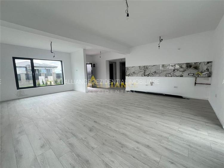 Casa individuala  | 80 mp utili | Teren 375 mp | Incalzire in pardoseala - 6