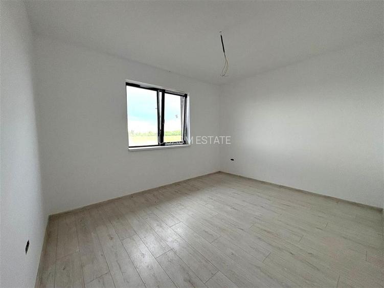 Casa individuala, 4 camere - 8