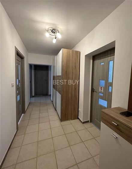 SEBASTIAN PARC, MOTOC, 76 MP ETAJ 7/8 RENOVAT RECENT, BLOC 2001 - 15