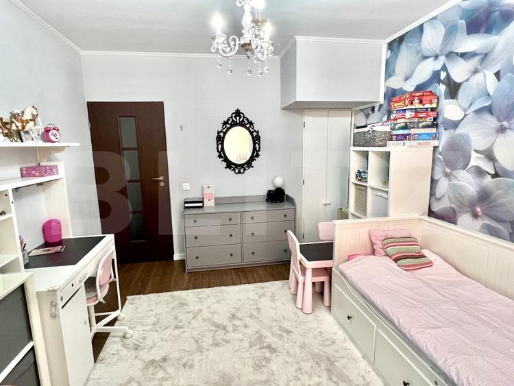 Penthouse cu scara interioara, 85 mp utili, 3 camere, 2 Terase, zona Centru