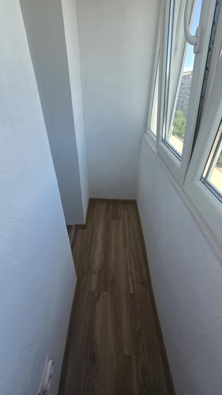 DRISTOR(METROU)-STRADAL,, bloc mixt, 1987, Decomandata,8/10-400euro