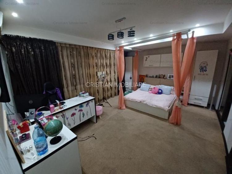 VILA D+P+2, FINISAJE CALITATE SUPERIOARA, zona Centrala, Mobilata - 11