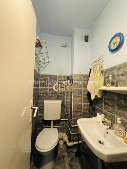 Apartament 4 camere | Decomandat | 65 mpu | zona Mehedinti Manastur - 8