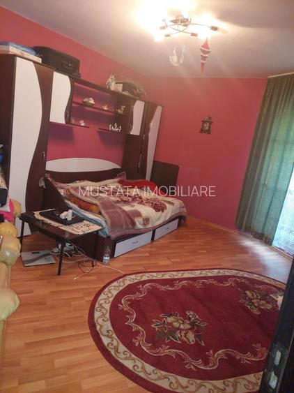 - Apartament 3 camere decomandat, zona Vidin. - 2