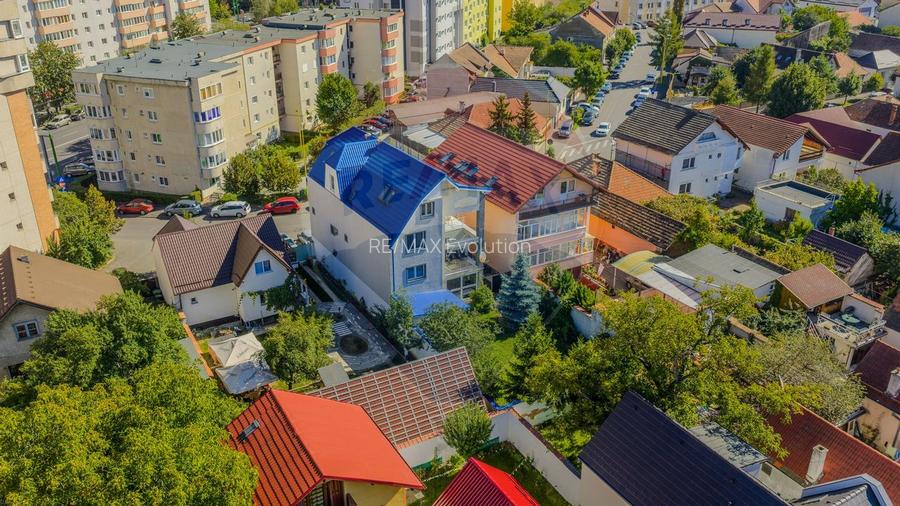 Hotel / Pensiune cu 14 camere/strada Tomis - 23