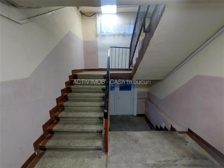 Oravita, Apt.2 Cam, la Cheie, Decomandat, ZERO COMISION - 8