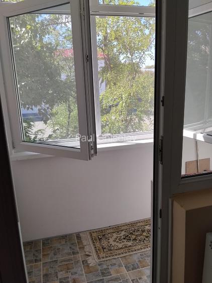 Apartament cu 3 camere semidecomadat complet utilat - 13