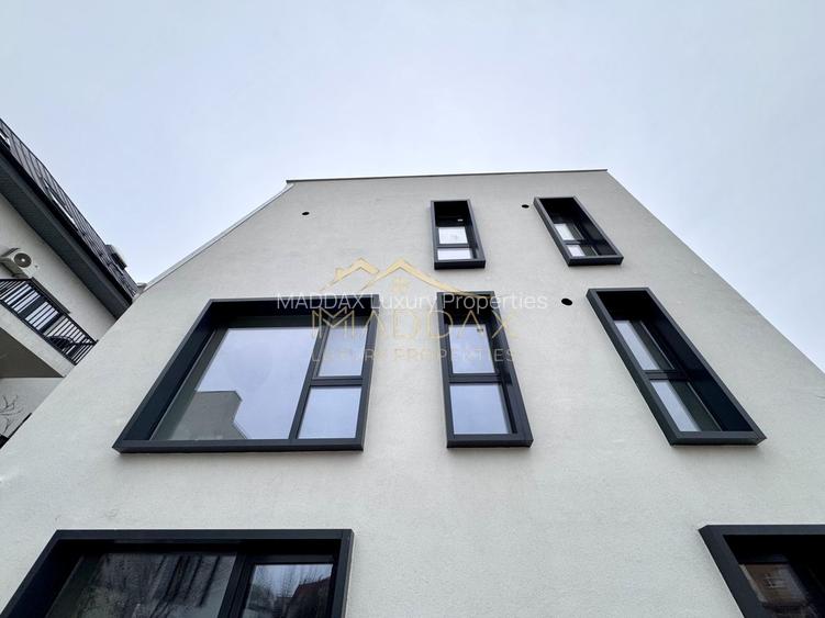 Apartament cu 3 camere *Prima Inchiriere* + Terasa *50mp* / Aviatiei - Herastrau - 34