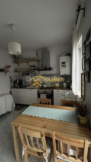 Garsoniera decomandata, zona Valea Lupului. - 4