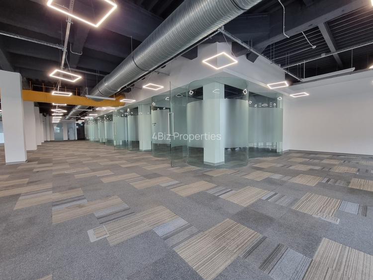Spatii in cladire de birouri, Baza 3 - COMISION 0% - 12
