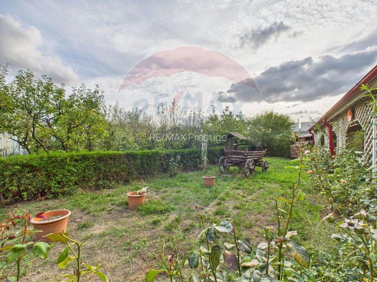 Casă / Vilă cu 5 camere de vânzare în orașul Negru Vodă, zona Central - 17