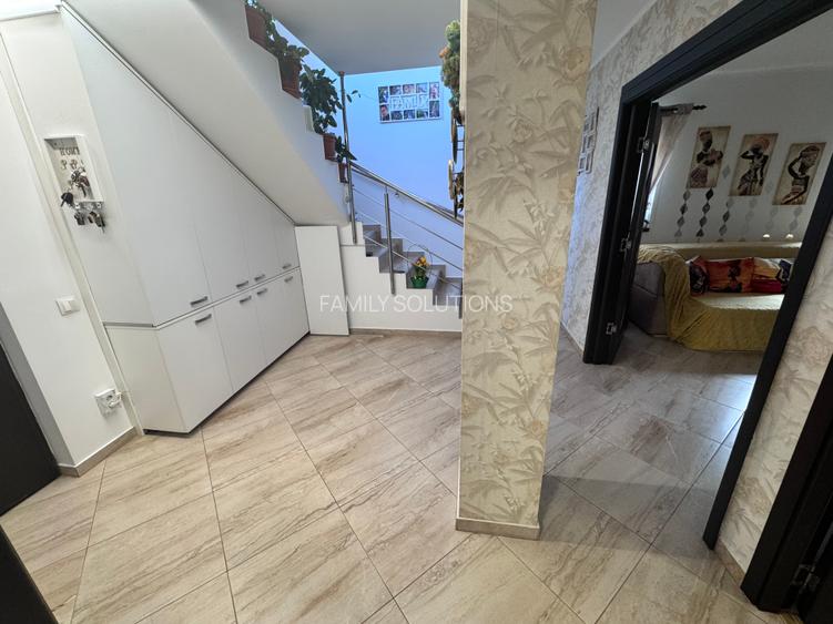 Casa P+1+M. 5 cam. Util 143mp. Teren 307mp. - 23