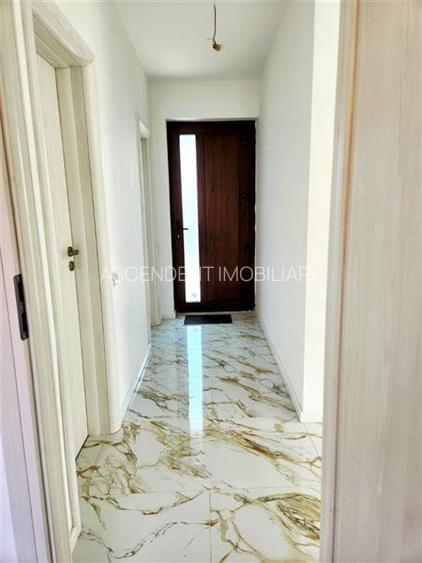 Vila P+E, 5 camere,3 bai,teren 418 mp,finisaje top, intabulata, toate utilitatil - 3