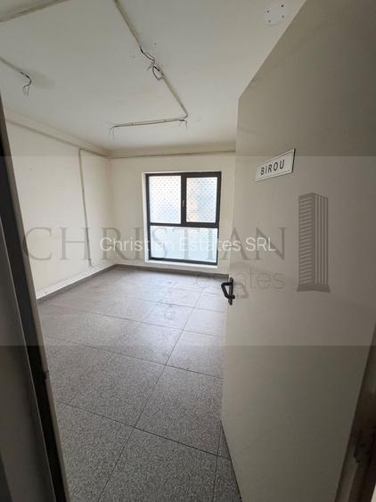 SPATIU COMERCIAL STRADAL  - Exigent Plaza Faza 4 - Trafic Intens - 17