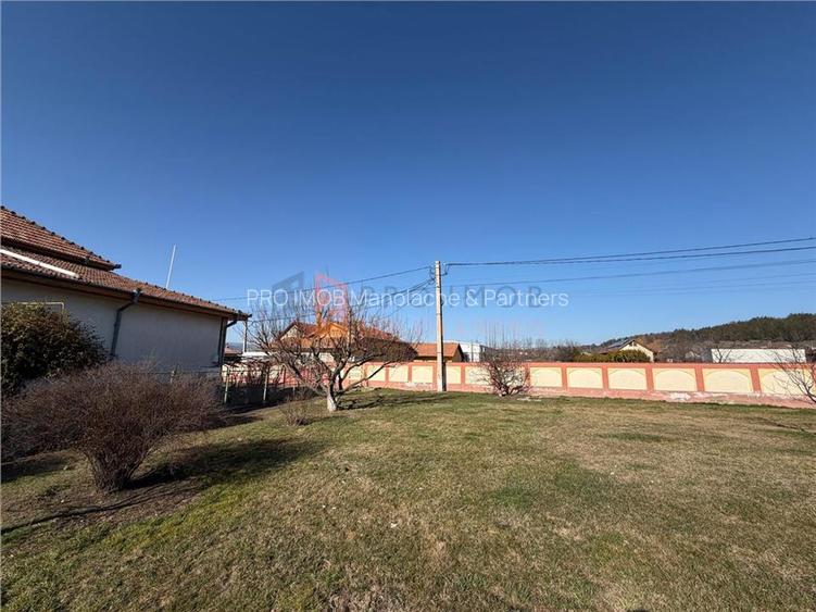 Teren intravilan + teren de tenis zona Berca - 3