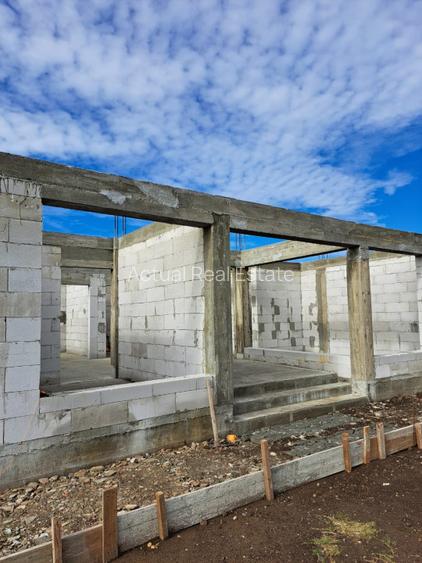 CASA IN CONSTRUCTIE | 400 MP TEREN | 3 DORMITOARE |  - 3