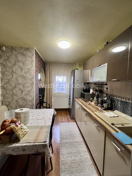  Apartament 4 camere, semidecomandat, 86mp, etaj 2/4 - Soarelui - 8