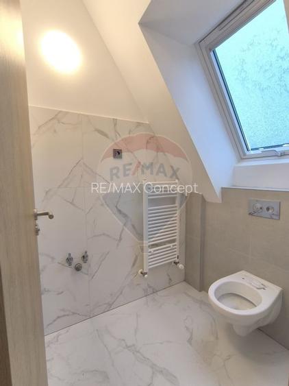 Casă de vanzare - 17