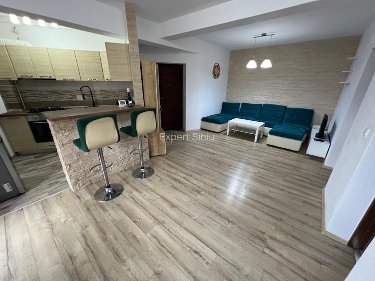 Apartament 3 camere renovat, cu curte interioară – zona Turnișor, str. Ogorului - 3