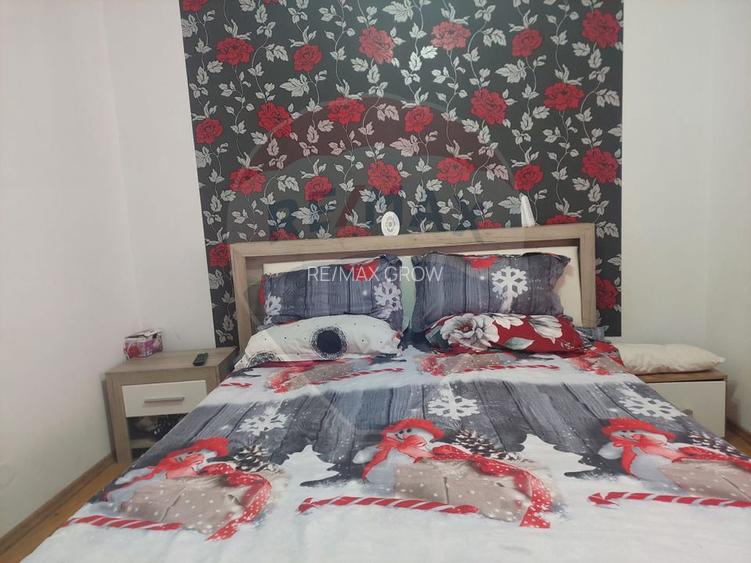 Apartament cu 4 camere decomandat de vânzare în Moinesti - 5