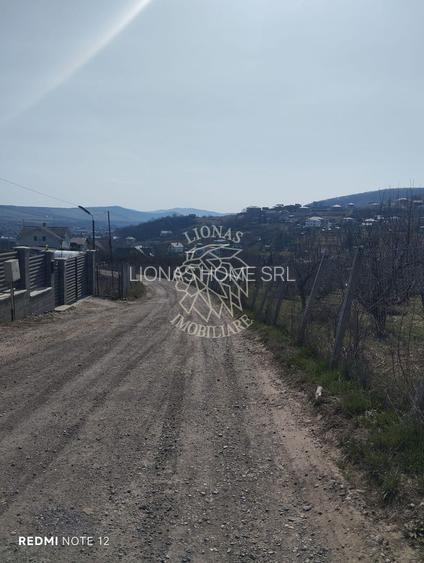 Teren intravilan 569 mp cu utilitati-ideal casa- Zona La Soare - 2
